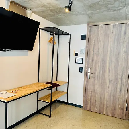 Peaky Riders Self Check-in 2* زيرمات