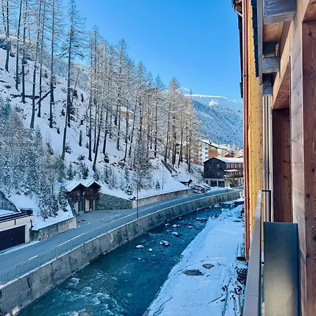 Hotel Peaky Riders Self Check-in Zermatt