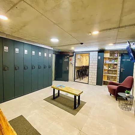 Otel Peaky Riders Self Check-in