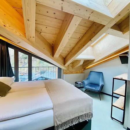 Peaky Riders Self Check-in 2* Zermatt