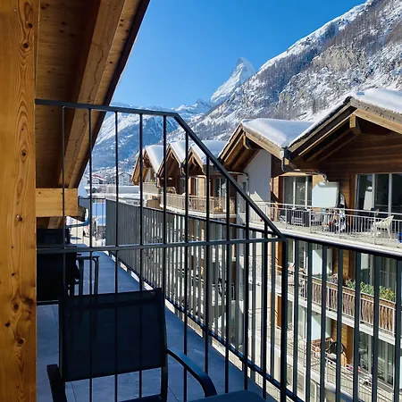 Peaky Riders Self Check-in Hotel Zermatt
