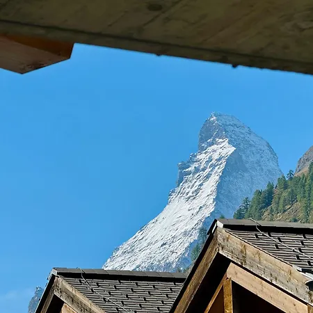 Hotel Peaky Riders Self Check-in Zermatt
