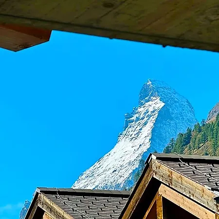Hotel Peaky Riders Self Check-in Zermatt