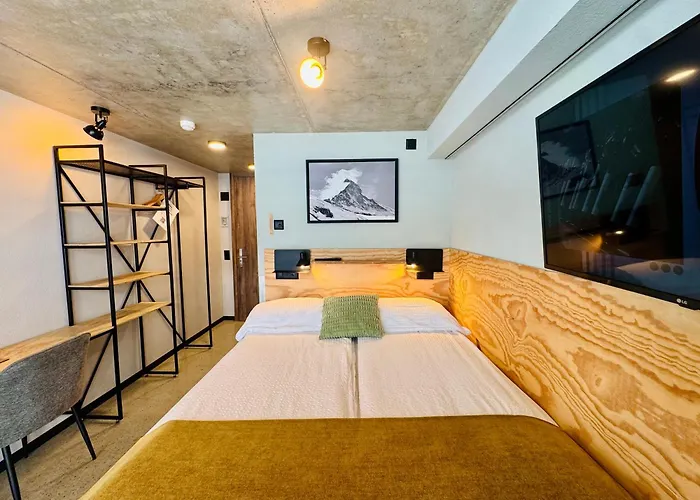 Peaky Riders Self Check-in Hotel Zermatt