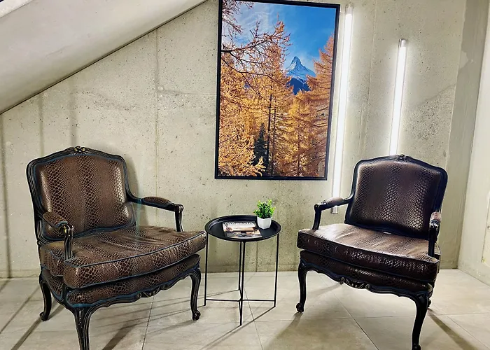 Peaky Riders Self Check-in Hotel 2*