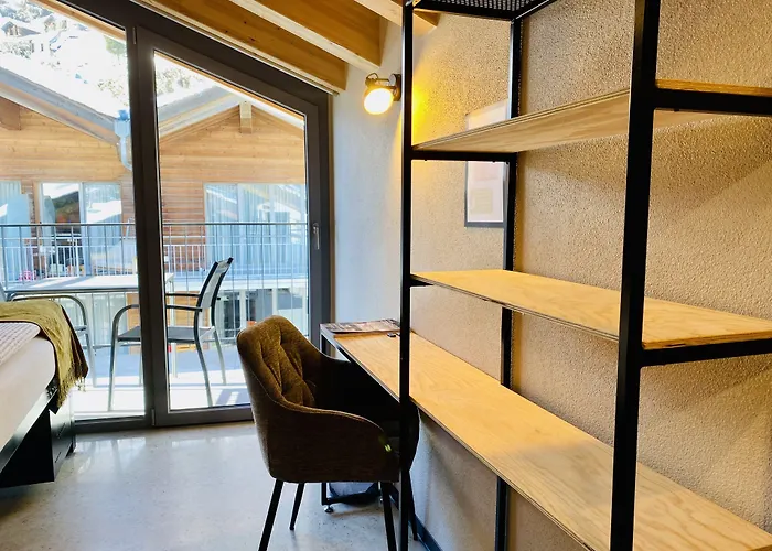 Peaky Riders Self Check-in Hotel Zermatt