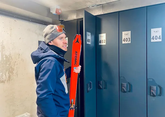 מלון Peaky Riders Self Check-in