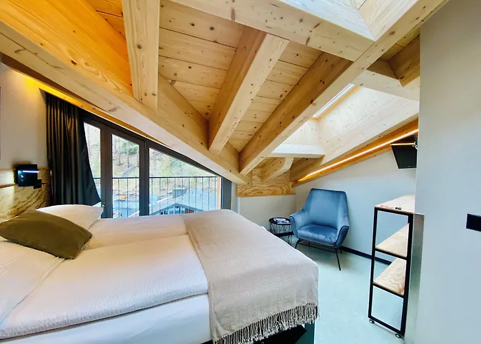 Peaky Riders Self Check-in 2* צרמט