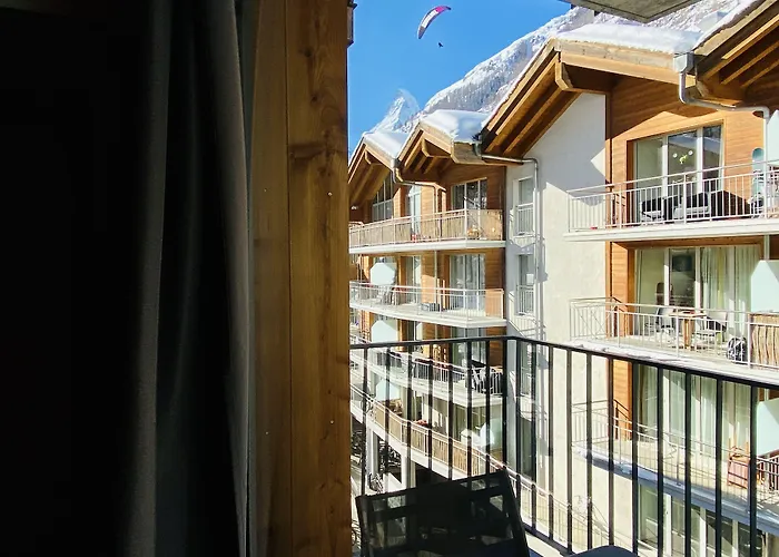 Peaky Riders Self Check-in מלון צרמט